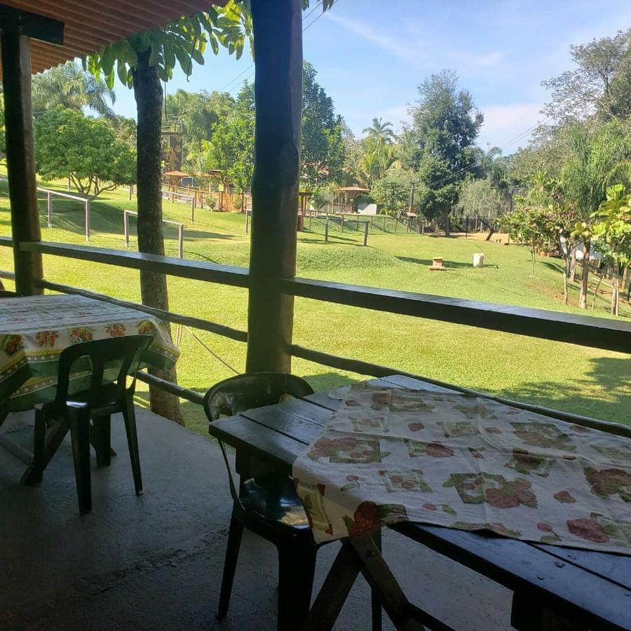 Cabana Hostel Sobrado Ecopark Águas de São Pedro Buitenkant foto