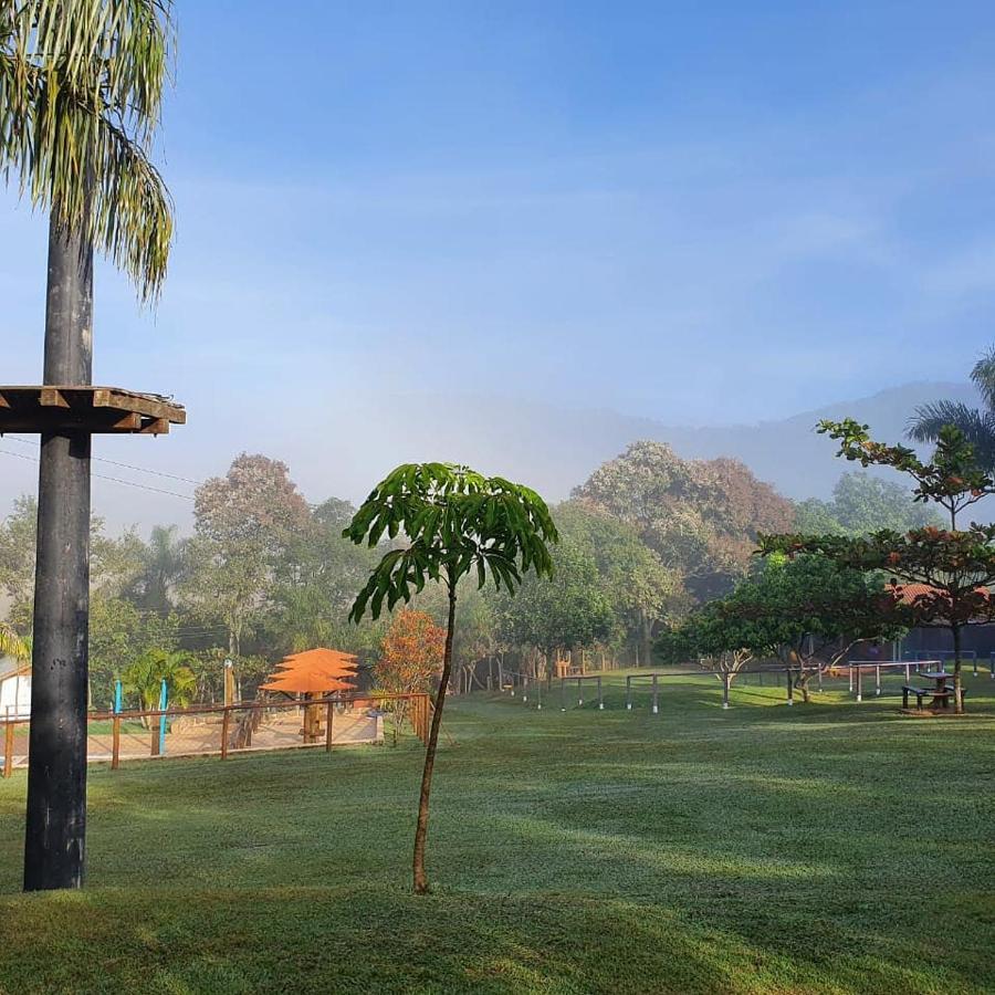 Cabana Hostel Sobrado Ecopark São Pedro Buitenkant foto